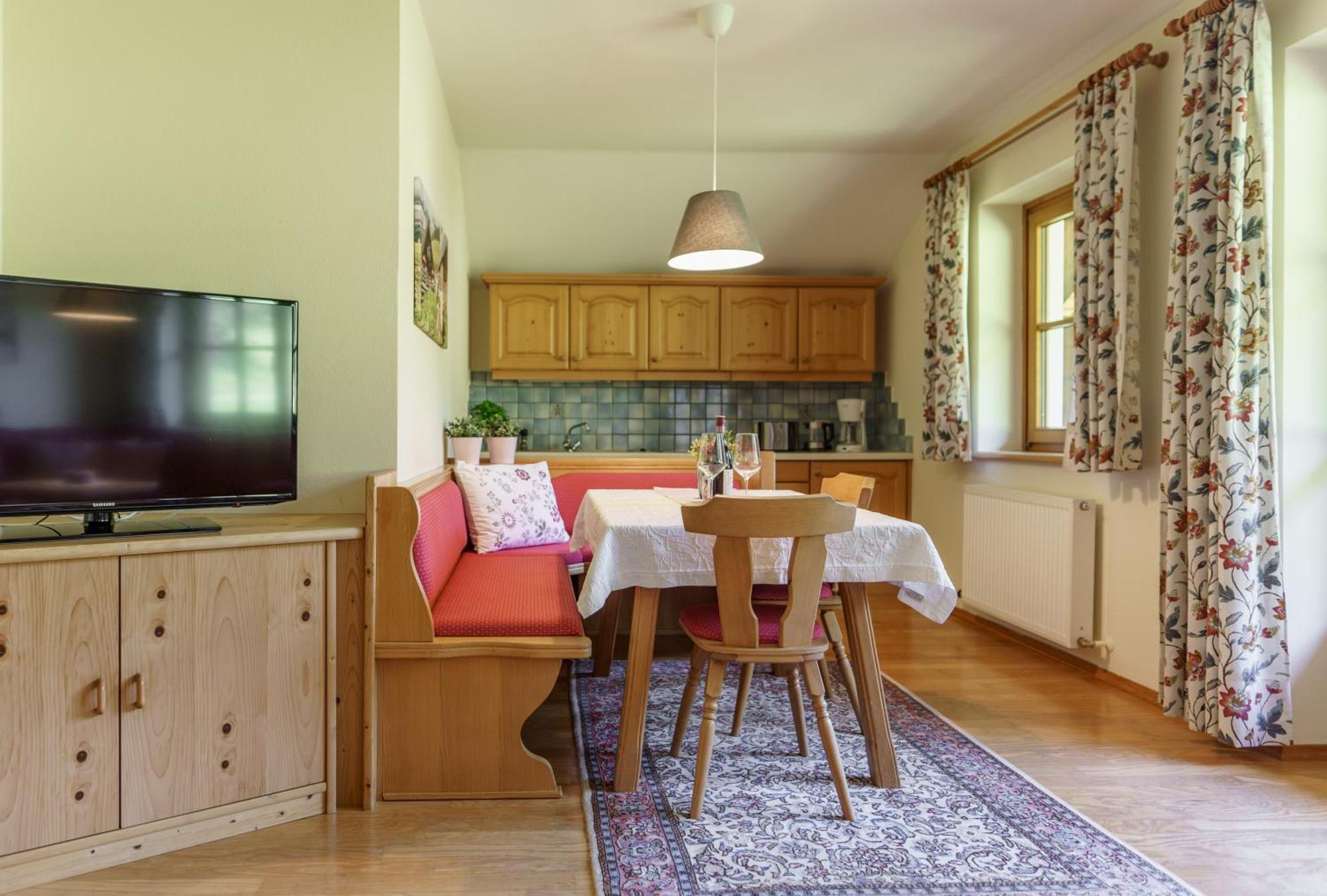 Landhaus Birgbichler - Apartments Mit Bergblick Inklusive Sommercard! Ramsau am Dachstein Exterior photo