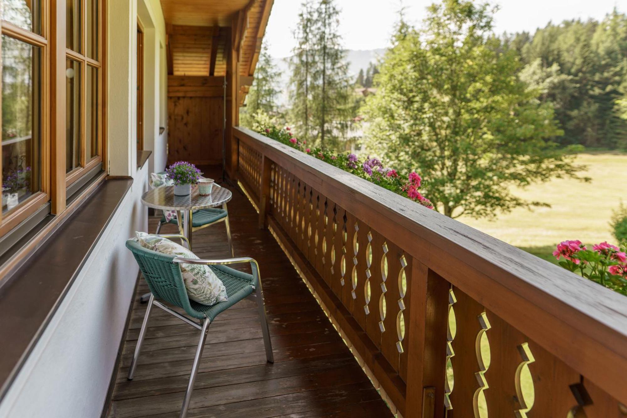Landhaus Birgbichler - Apartments Mit Bergblick Inklusive Sommercard! Ramsau am Dachstein Exterior photo