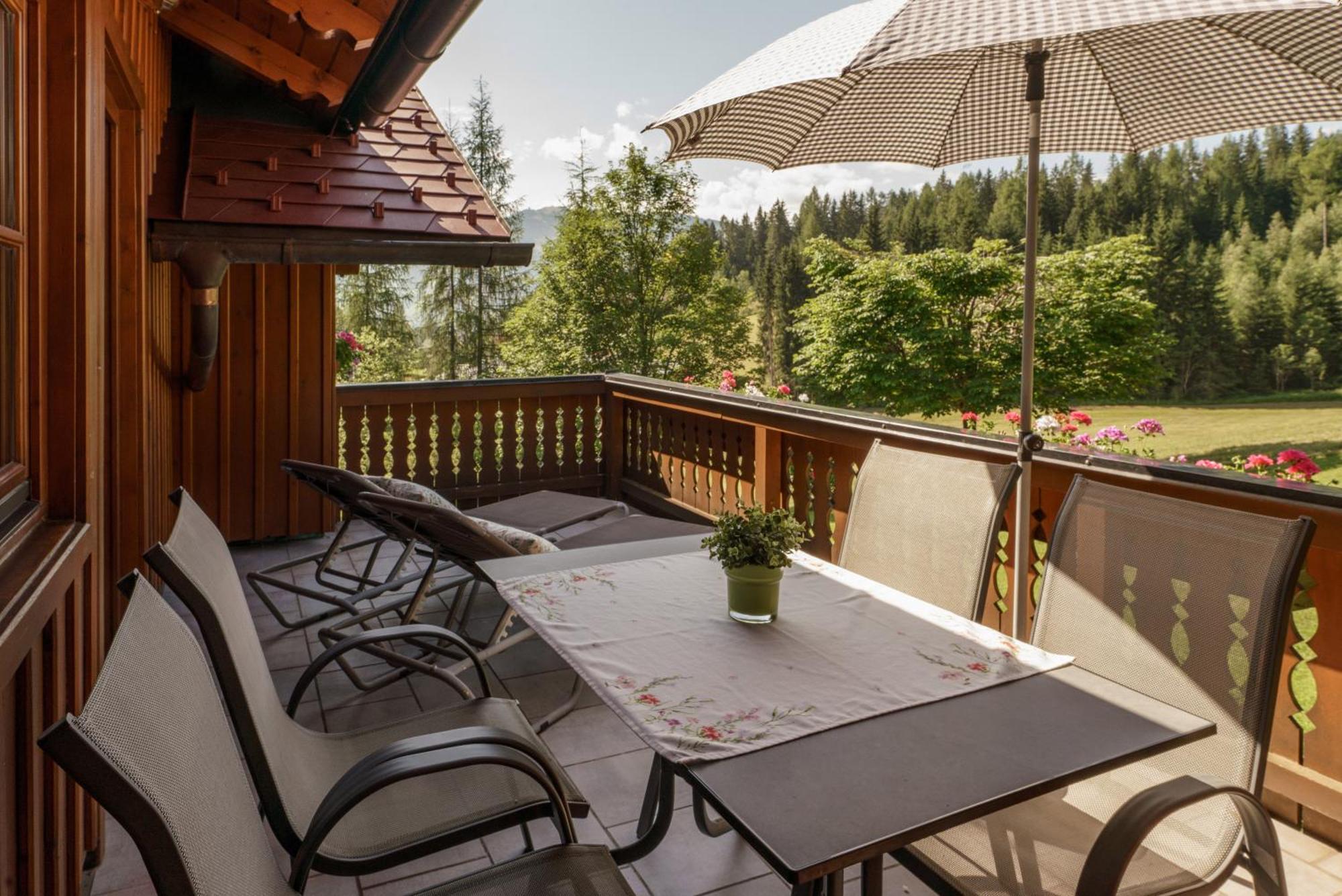 Landhaus Birgbichler - Apartments Mit Bergblick Inklusive Sommercard! Ramsau am Dachstein Exterior photo