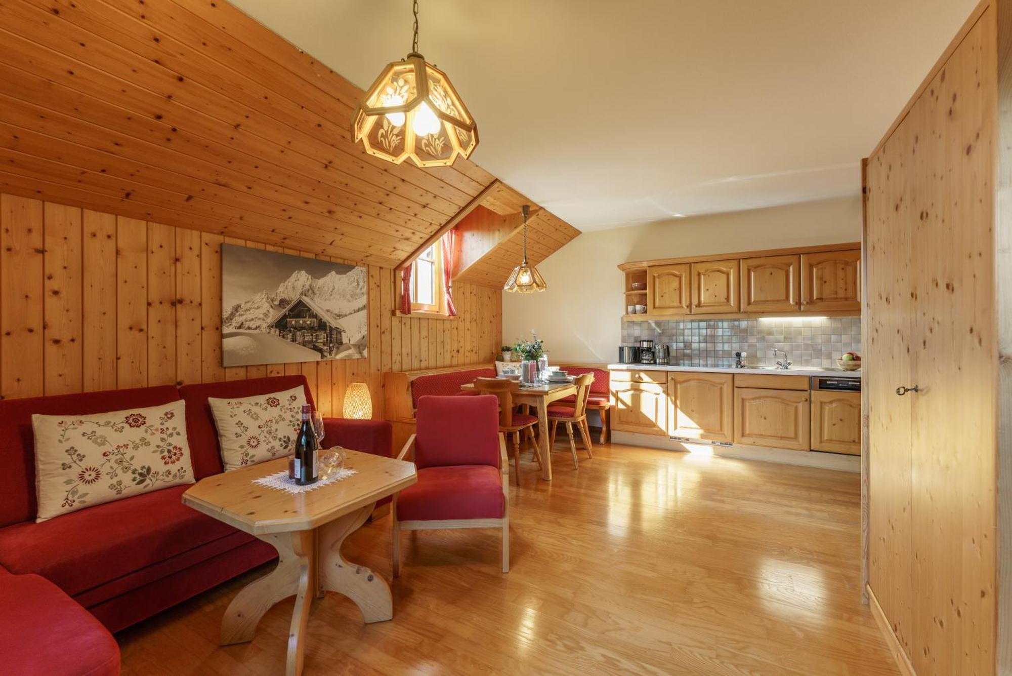 Landhaus Birgbichler - Apartments Mit Bergblick Inklusive Sommercard! Ramsau am Dachstein Exterior photo